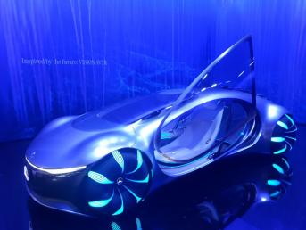 De futuristische concept car van Mercedes-Benz