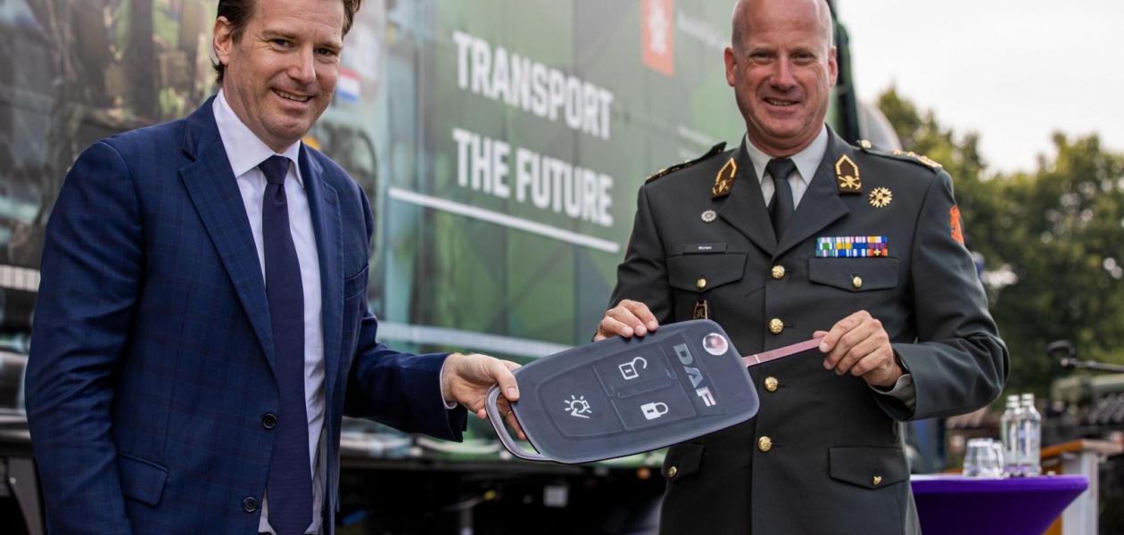 VDL en de Landmacht gaan samenwerken op het gebied van energietransitie