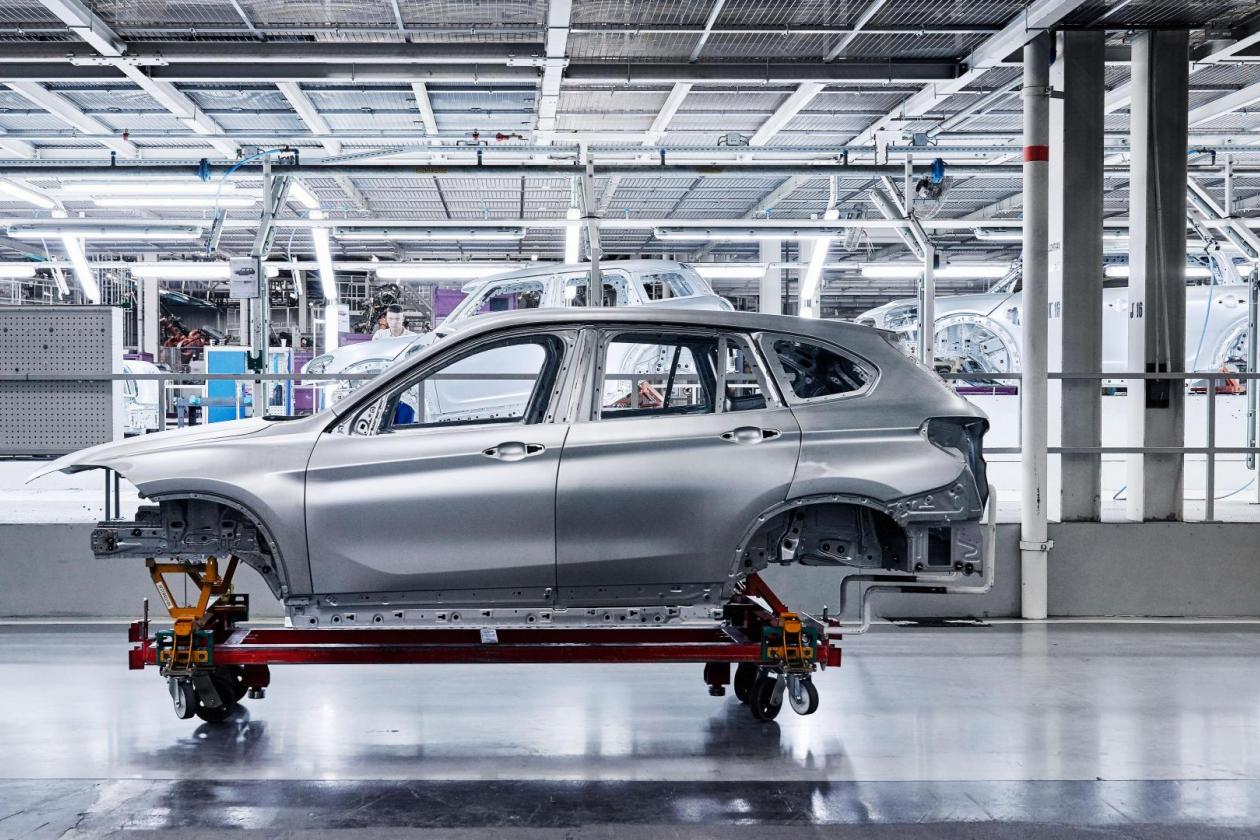 VDL Nedcar starts production BMW X1