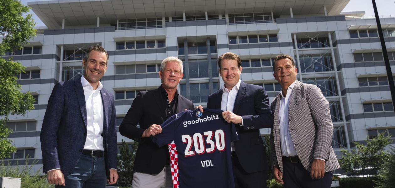 VDL Groep prolonge de 5 ans les contrats de parrainage avec le PSV et le FC Eindhoven