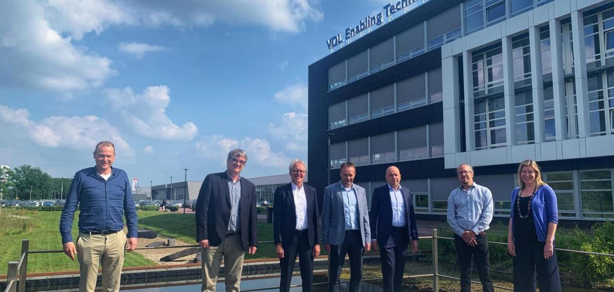 Zusammenarbeit der VDL Groep und der Universität Twente zur Förderung der niederländischen Hightech-Produktion