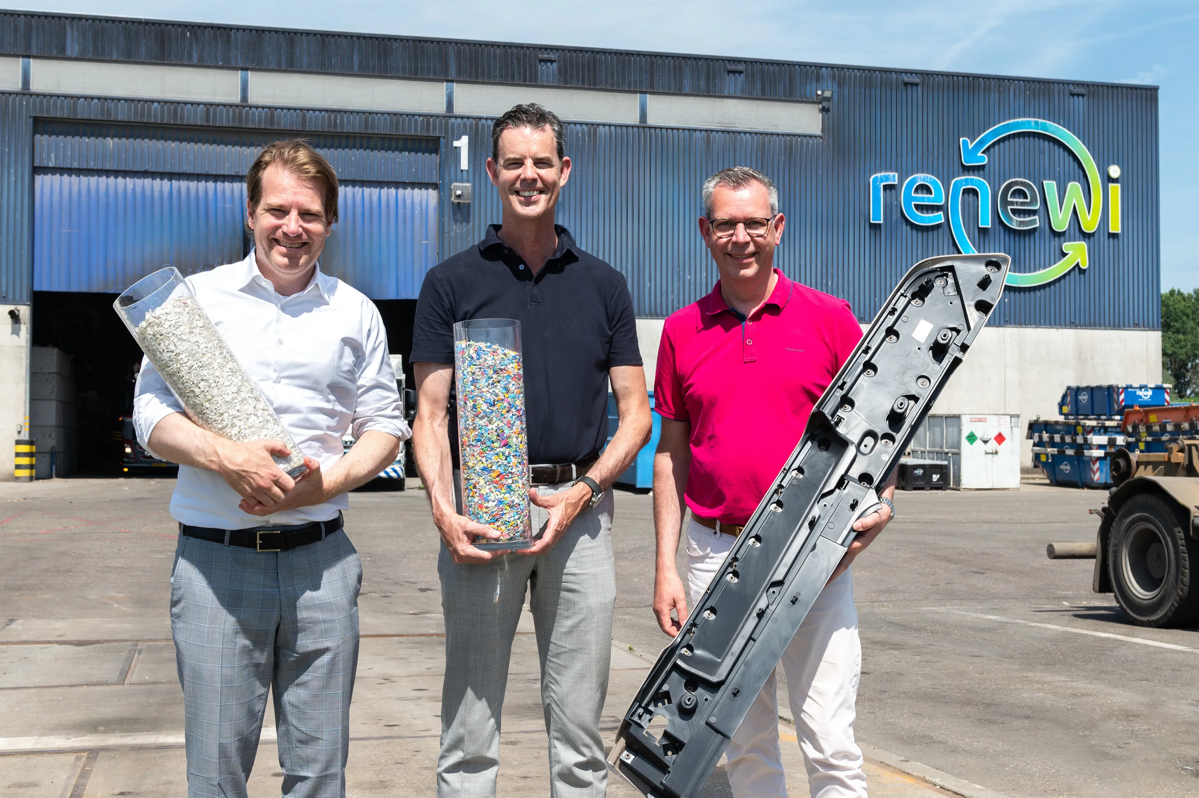 Renewi en VDL brengen gerecyclede kunststoffen naar de automotive industrie